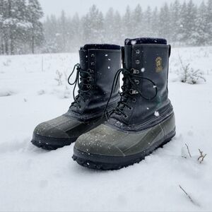 Lacrosse Iceman Men's Black and Olive Snow Boots Steel Shank